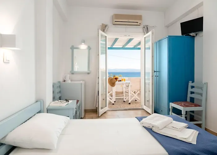 Afroditi & 3* Logaras