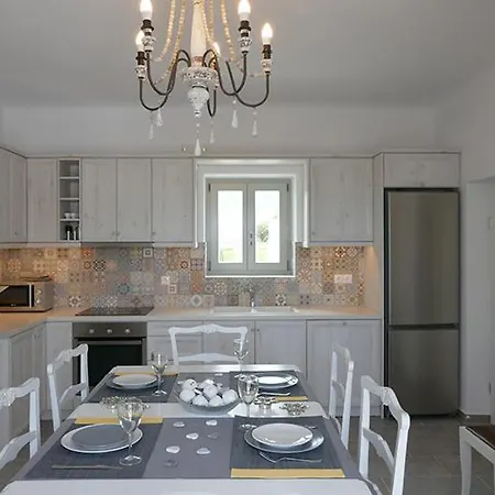 Apart-hotel Afroditi & Logaras