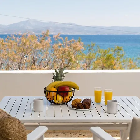 Afroditi & Apart-hotel Logaras