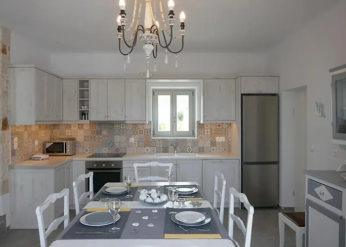 מלון דירות Afroditi & לוגאראס